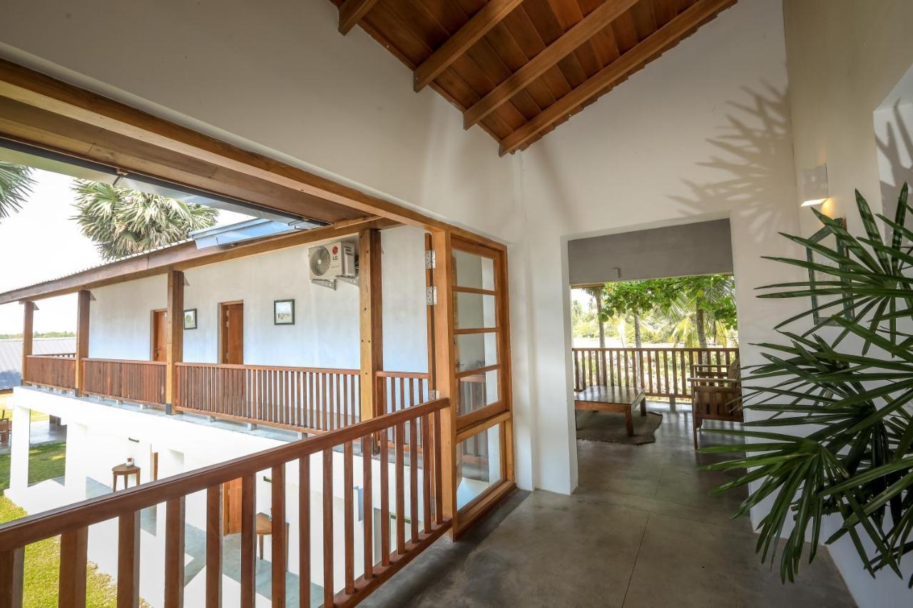 Готель Kayjay Palms Passikudah Екстер'єр фото