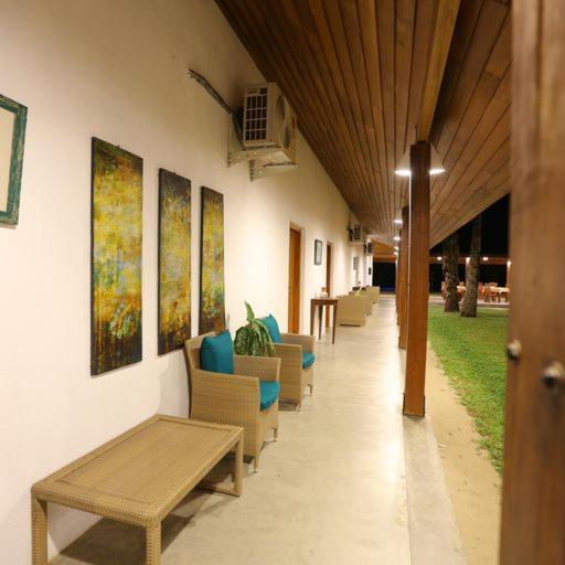 Готель Kayjay Palms Passikudah Екстер'єр фото